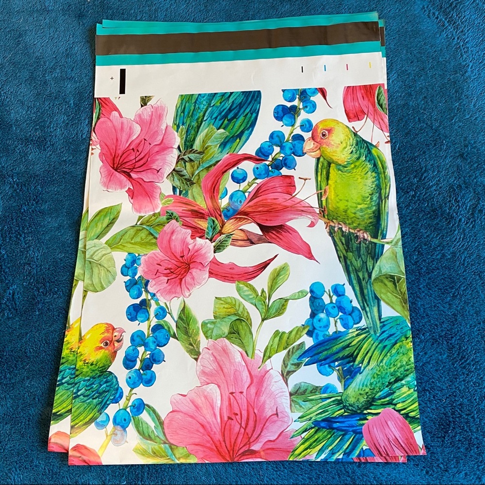 25 10X13 Poly Mailers Tropical Parrot Bird PRICE IS FIRM - Picture 13 of 14